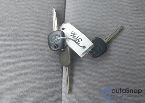 2005 Toyota Corolla Le from USA, damaged, VIN 2T1BR32E95C422676